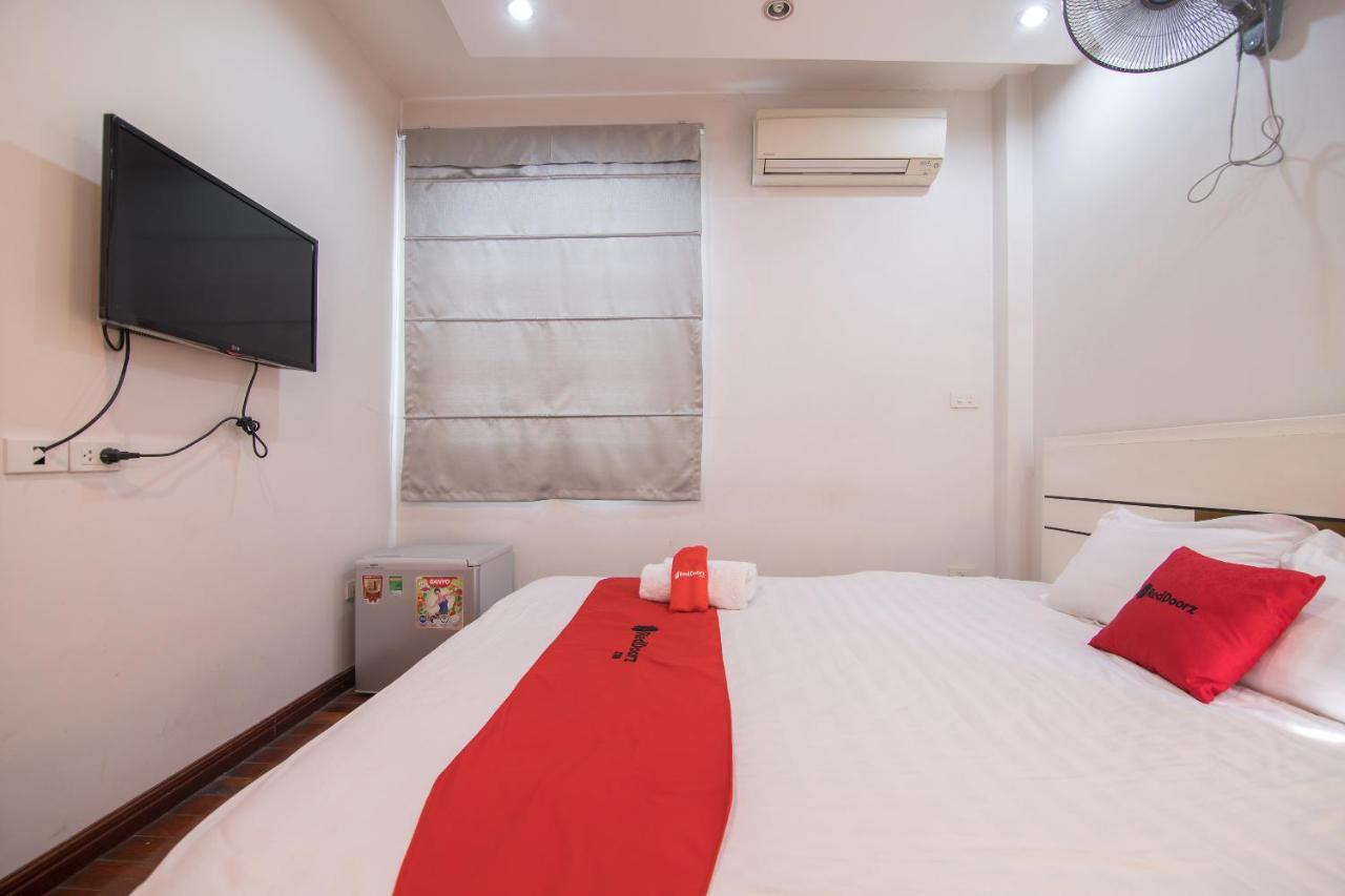 ホテル Reddoorz Yen Phu Street ハノイ市 エクステリア 写真